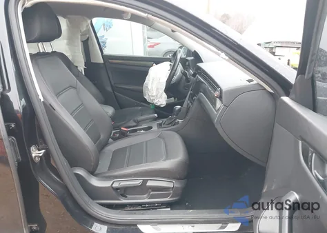 2020 Volkswagen Passat 2.0T R-Line из США, поврежденный, VIN 1VWMA7A3XLC018621